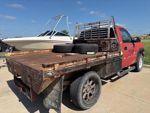 2004 Chevrolet Silverado 2500 Work Truck