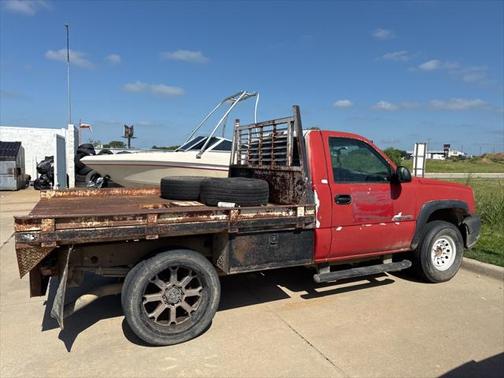 2004 Chevrolet Silverado 2500 Work Truck