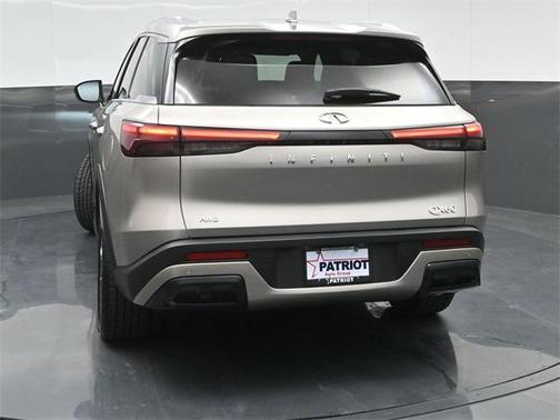 2024 INFINITI QX60 Luxe