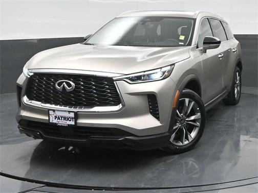 2024 INFINITI QX60 Luxe