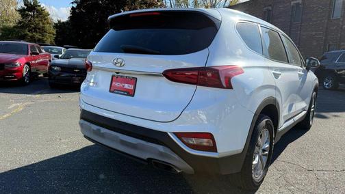 2019 Hyundai SANTA FE SE 2.4