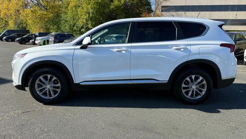 2019 Hyundai SANTA FE SE 2.4