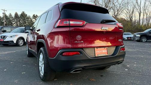 2017 Jeep Cherokee Sport