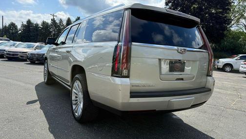 2016 Cadillac Escalade ESV Sport Platinum