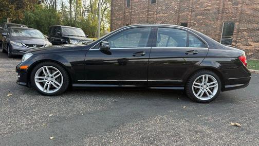 2013 Mercedes-Benz C-Class C 300 4MATIC Luxury