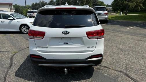 2017 Kia Sorento EX