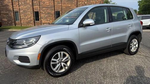 2014 Volkswagen Tiguan 2.0T SE 4MOTION