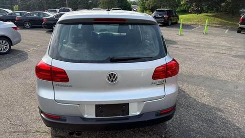2014 Volkswagen Tiguan 2.0T SE 4MOTION