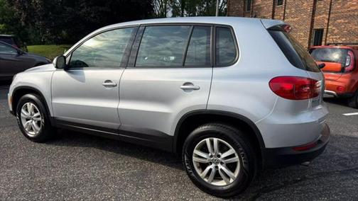 2014 Volkswagen Tiguan 2.0T SE 4MOTION