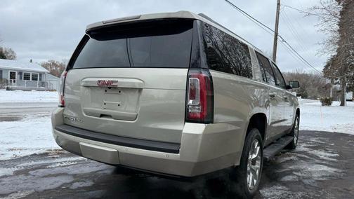 2016 GMC Yukon XL SLT