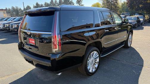 2016 Cadillac Escalade ESV Sport Platinum
