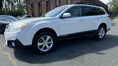 2014 Subaru Outback 3.6R Limited