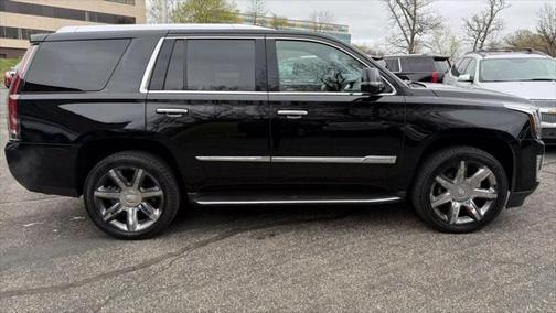 2017 Cadillac Escalade Sport