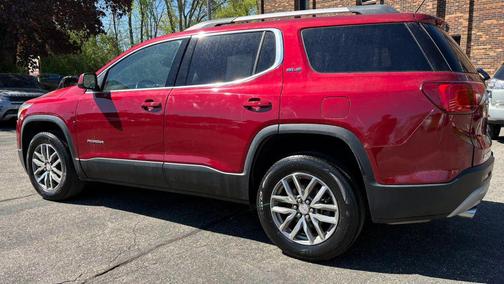 Barcelona Red 2019 GMC Acadia SLE-2
