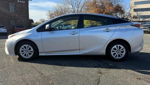 2017 Toyota Prius Two