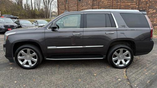 2018 Cadillac Escalade Premium Luxury