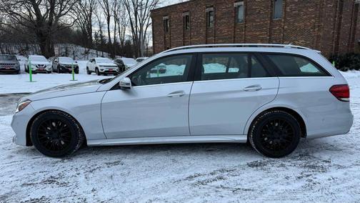 2016 Mercedes-Benz E-Class E 350 4MATIC Wagon 4D