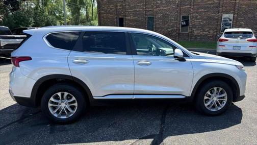 2019 Hyundai SANTA FE SE 2.4