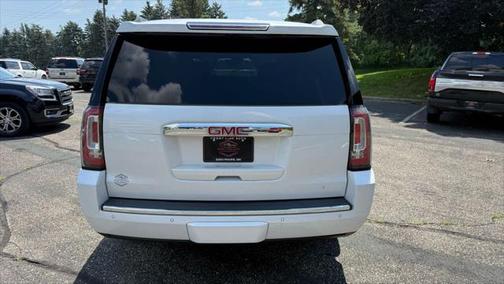2017 GMC Yukon XL Denali