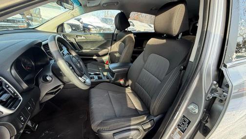 2022 Kia Sportage LX