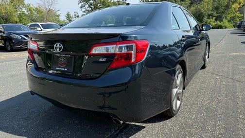 2014 Toyota Camry SE Sport