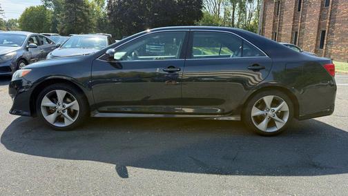 2014 Toyota Camry SE Sport