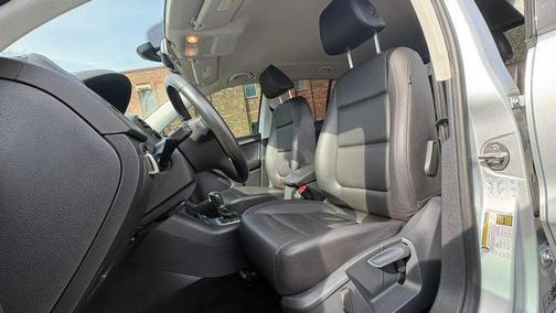 Reflex Silver Metallic 2017 Volkswagen Tiguan 2.0T S 4MOTION
