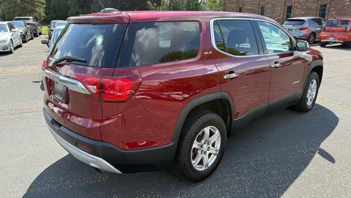 2017 GMC Acadia SLE-1