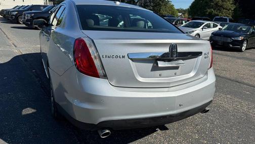 2009 Lincoln MKS Base