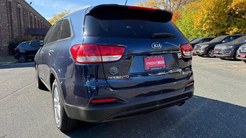 2017 Kia Sorento LX