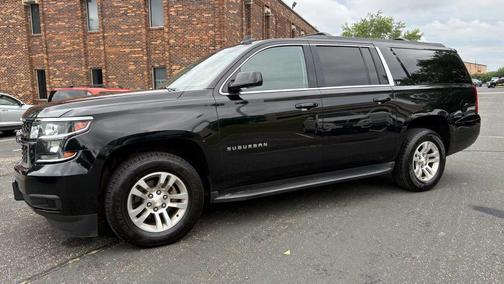 2016 Chevrolet Suburban LT