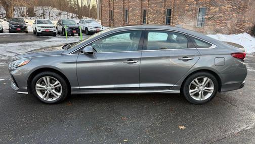 2018 Hyundai SONATA Limited