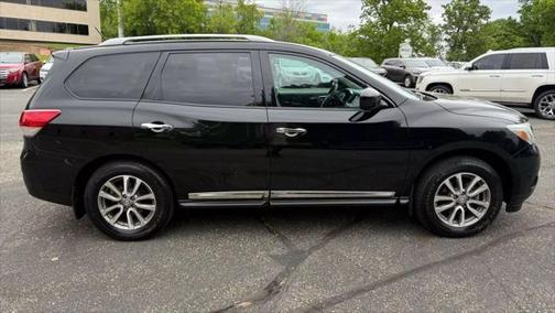2014 Nissan Pathfinder SL