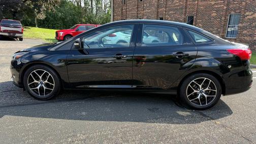 2017 Ford Focus SEL