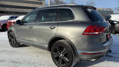 2017 Volkswagen Touareg V6 Wolfsburg Edition