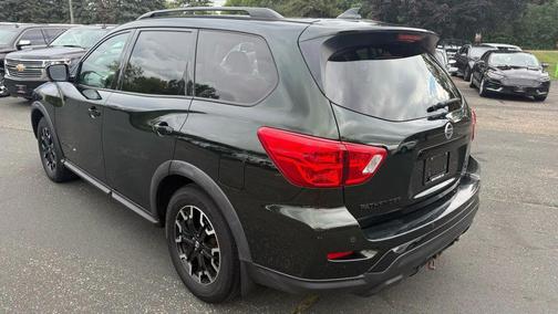 2019 Nissan Pathfinder SL