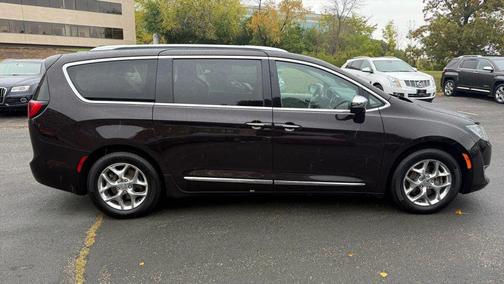 2018 Chrysler Pacifica Limited