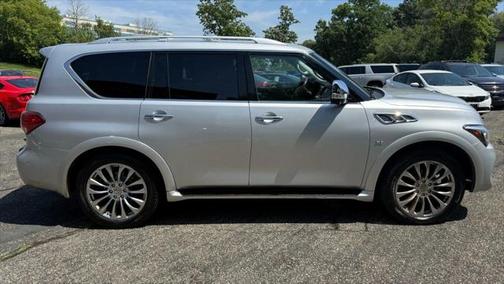 2017 INFINITI QX80 Base