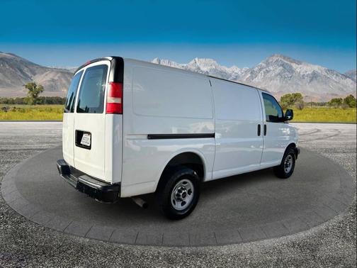 2013 GMC Savana 2500 Work Van