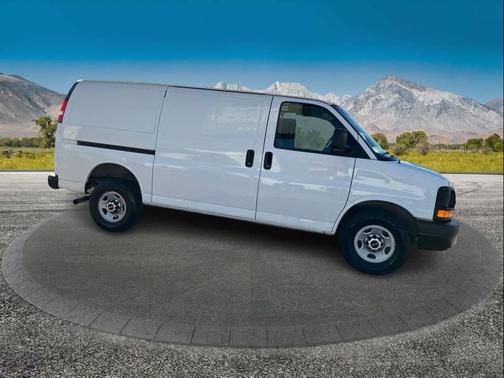 2013 GMC Savana 2500 Work Van