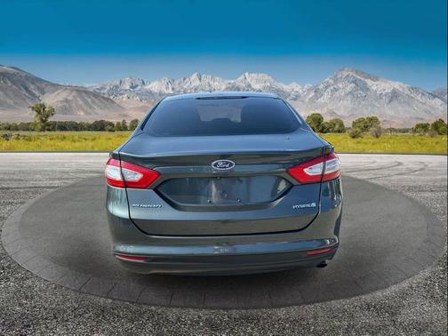 2015 Ford Fusion Hybrid S