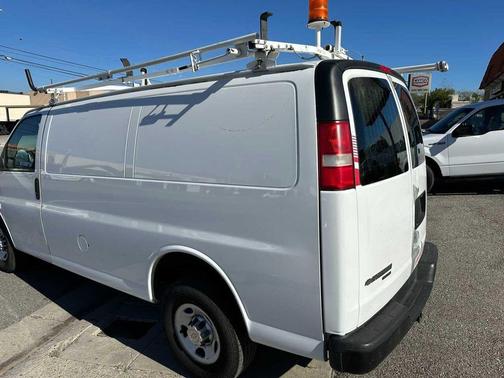 2012 Chevrolet Express 2500 Work Van