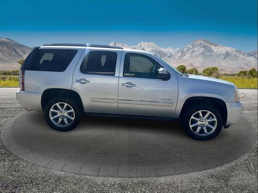 2012 GMC Yukon Denali