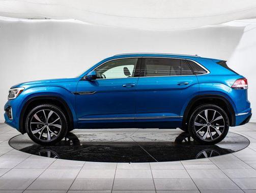 2024 Volkswagen Atlas Cross Sport 2.0T SEL Premium