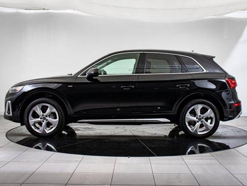 2024 Audi Q5 45 S line Premium Plus