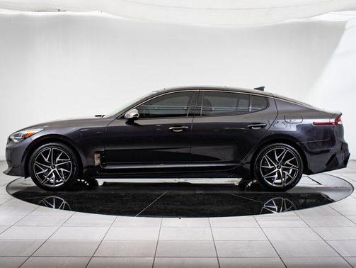 2023 Kia Stinger GT-Line