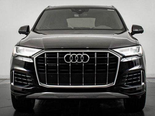 2021 Audi Q7 55 Premium Plus