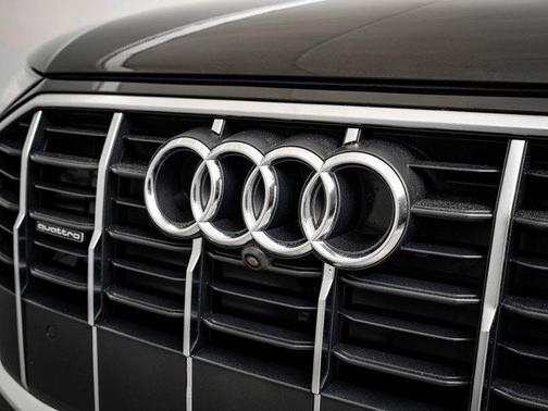 2021 Audi Q7 55 Premium Plus