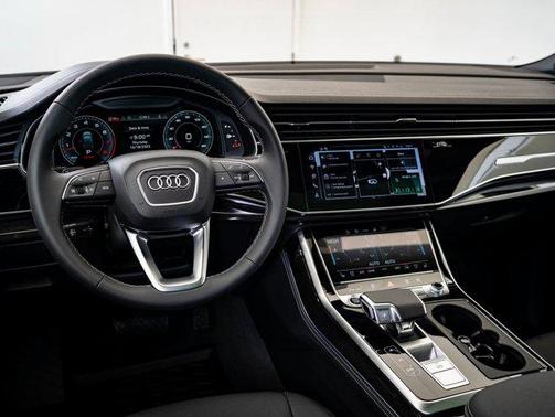2026 Audi Q7 55 Premium Plus