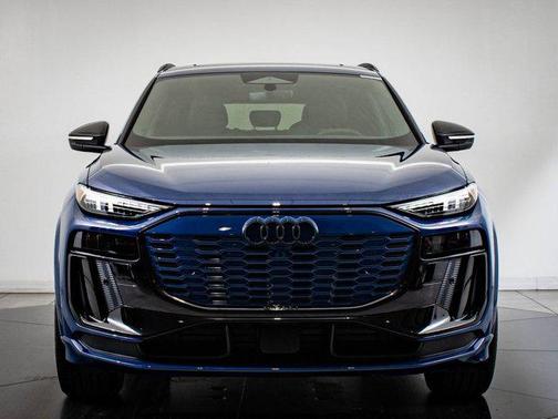 2025 Audi SQ6 e-tron Prestige quattro